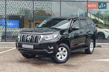Внедорожник / Кроссовер Toyota Land Cruiser Prado 2021 в Киеве