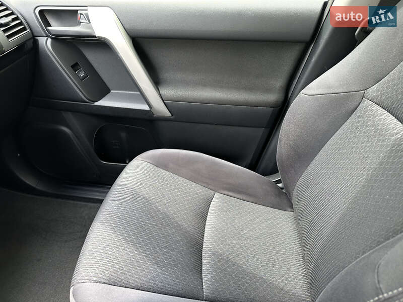 Позашляховик / Кросовер Toyota Land Cruiser Prado 2019 в Одесі