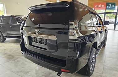 Внедорожник / Кроссовер Toyota Land Cruiser Prado 2022 в 
