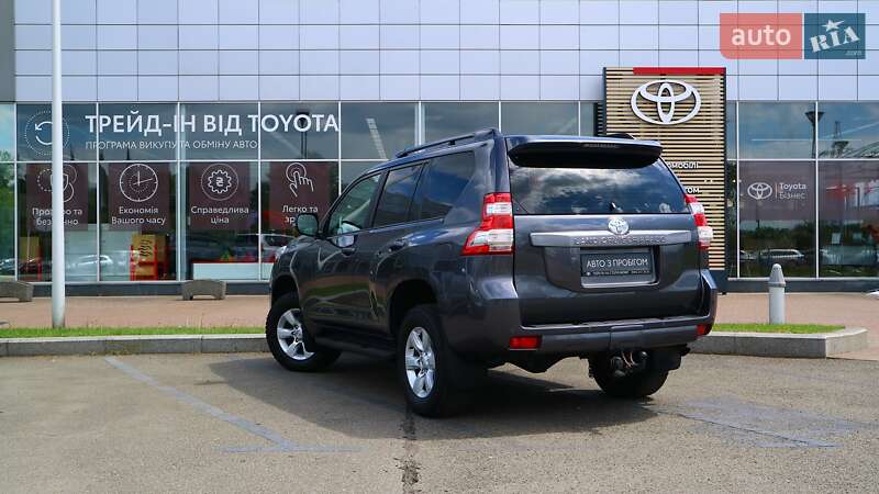 Внедорожник / Кроссовер Toyota Land Cruiser Prado 2016 в Киеве