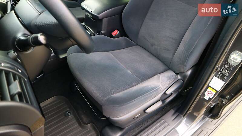 Внедорожник / Кроссовер Toyota Land Cruiser Prado 2016 в Киеве