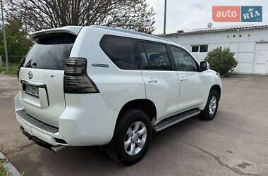 Позашляховик / Кросовер Toyota Land Cruiser Prado 2010 в 