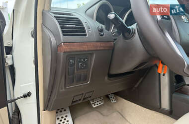 Позашляховик / Кросовер Toyota Land Cruiser Prado 2010 в 