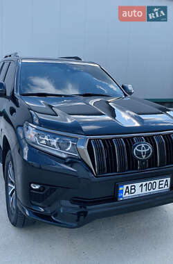 Позашляховик / Кросовер Toyota Land Cruiser Prado 2021 в 