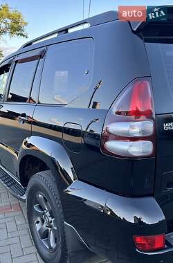 Позашляховик / Кросовер Toyota Land Cruiser Prado 2007 в 
