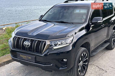 Внедорожник / Кроссовер Toyota Land Cruiser Prado 2020 в 