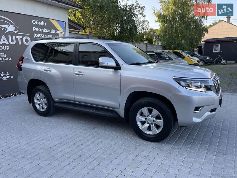 Внедорожник / Кроссовер Toyota Land Cruiser Prado 2018 в Виннице