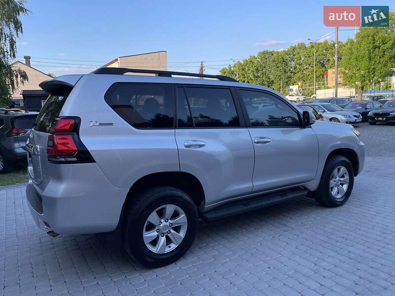 Внедорожник / Кроссовер Toyota Land Cruiser Prado 2018 в Виннице