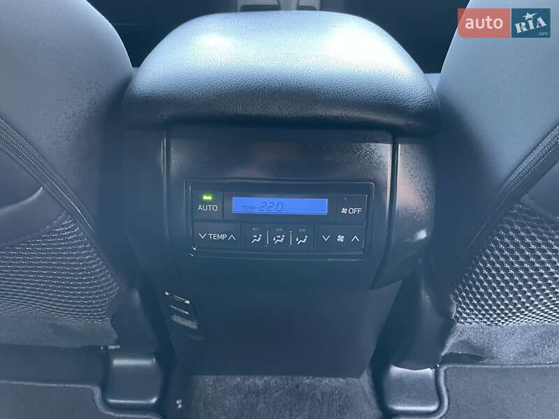 Внедорожник / Кроссовер Toyota Land Cruiser Prado 2018 в Виннице