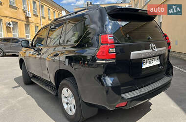 Внедорожник / Кроссовер Toyota Land Cruiser Prado 2023 в 