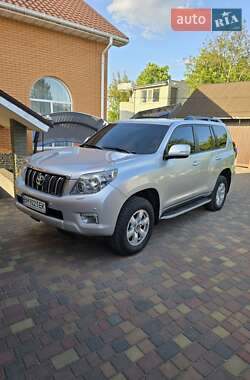 Позашляховик / Кросовер Toyota Land Cruiser Prado 2010 в Прилуках