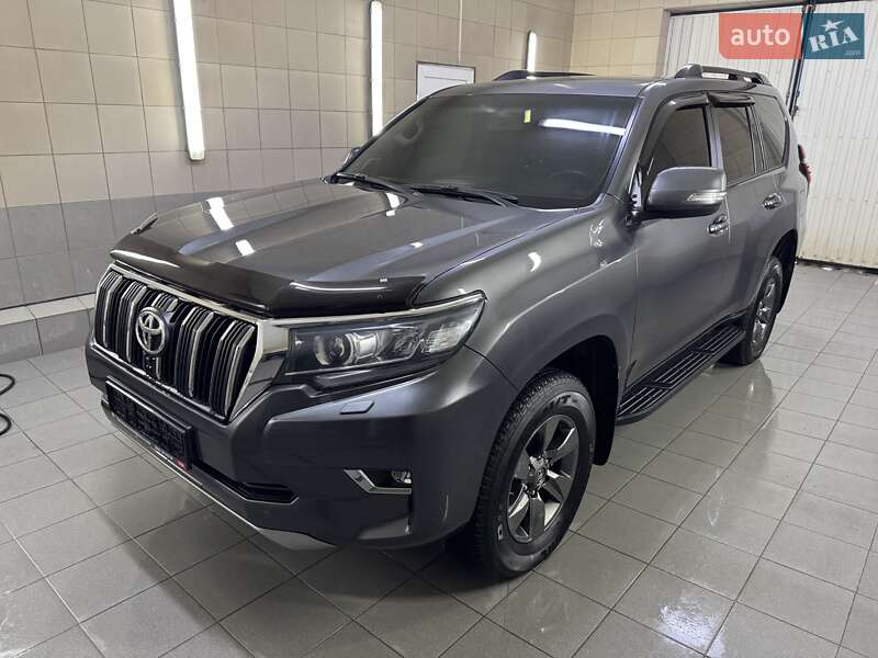 Toyota Land Cruiser Prado 2019