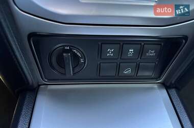 Внедорожник / Кроссовер Toyota Land Cruiser Prado 2021 в 