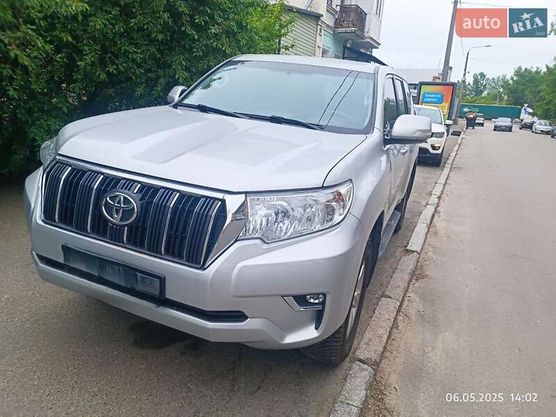 Toyota Land Cruiser Prado 2018