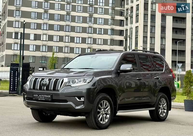 Внедорожник / Кроссовер Toyota Land Cruiser Prado 2017 в Киеве