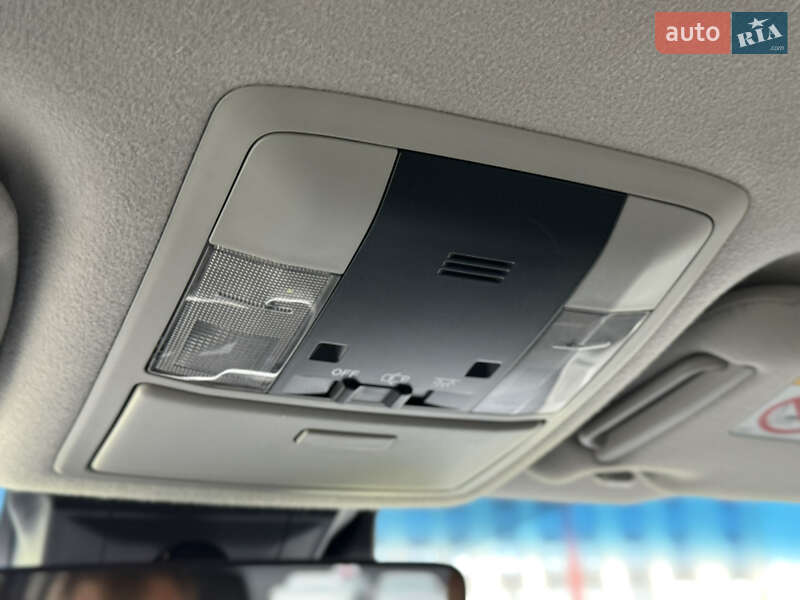 Внедорожник / Кроссовер Toyota Land Cruiser Prado 2017 в Киеве