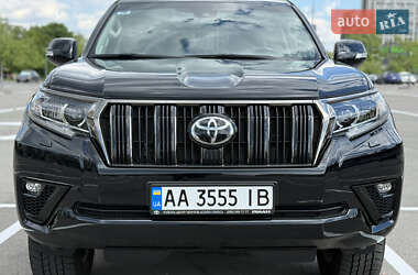 Внедорожник / Кроссовер Toyota Land Cruiser Prado 2020 в 