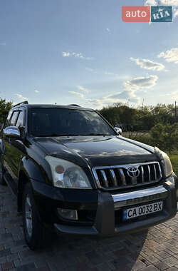 Внедорожник / Кроссовер Toyota Land Cruiser Prado 2005 в 