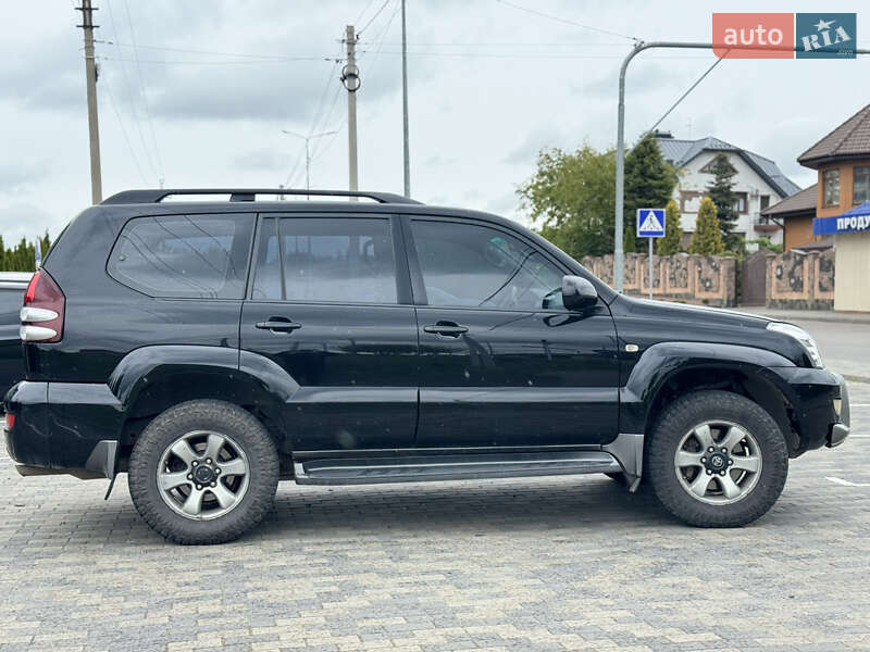 Внедорожник / Кроссовер Toyota Land Cruiser Prado 2007 в Луцке