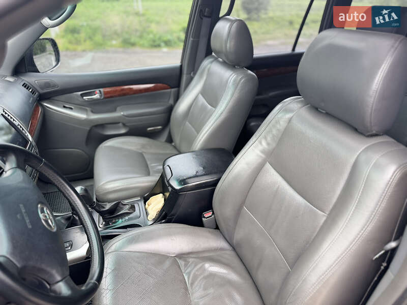 Внедорожник / Кроссовер Toyota Land Cruiser Prado 2007 в Луцке