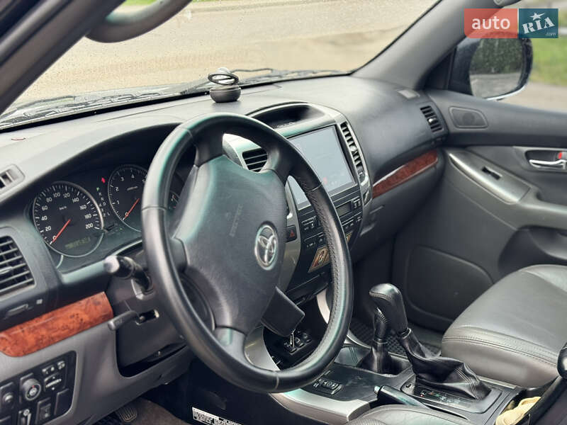 Внедорожник / Кроссовер Toyota Land Cruiser Prado 2007 в Луцке