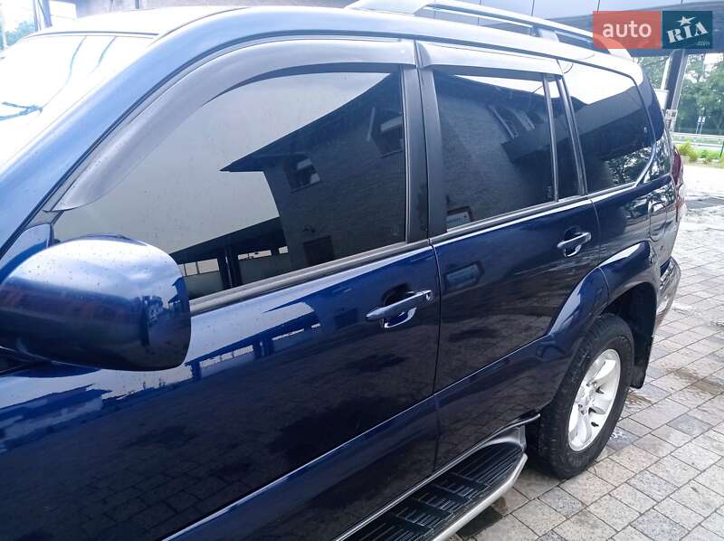 Toyota Land Cruiser Prado 2006