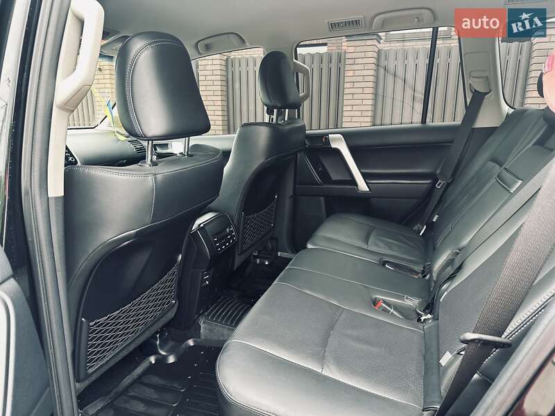 Позашляховик / Кросовер Toyota Land Cruiser Prado 2023 в Києві