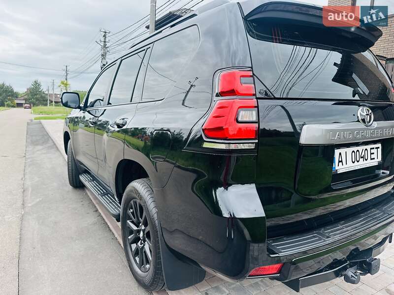 Позашляховик / Кросовер Toyota Land Cruiser Prado 2023 в Києві