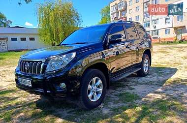Внедорожник / Кроссовер Toyota Land Cruiser Prado 2012 в Шостке