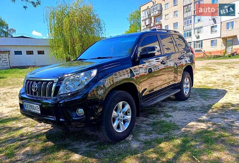 Toyota Land Cruiser Prado 2012
