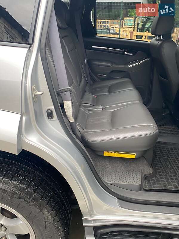 Внедорожник / Кроссовер Toyota Land Cruiser Prado 2008 в Киеве