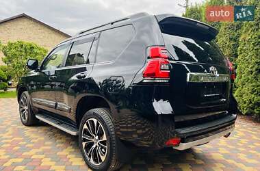 Внедорожник / Кроссовер Toyota Land Cruiser Prado 2020 в 