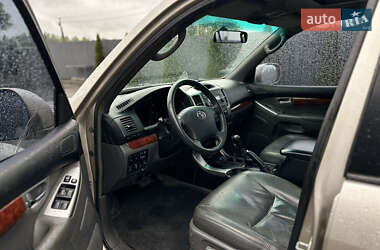 Внедорожник / Кроссовер Toyota Land Cruiser Prado 2003 в 