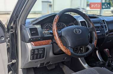 Внедорожник / Кроссовер Toyota Land Cruiser Prado 2007 в 