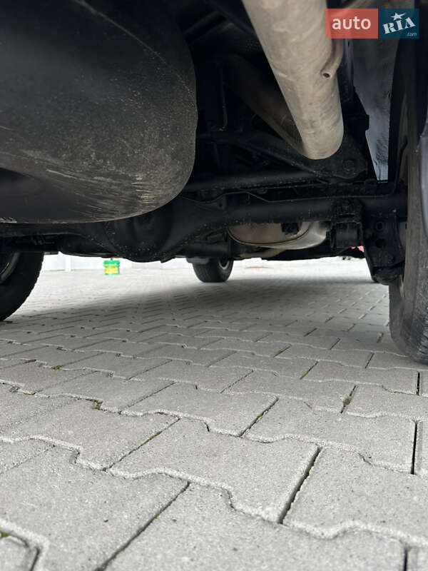 Внедорожник / Кроссовер Toyota Land Cruiser Prado 2019 в Черновцах