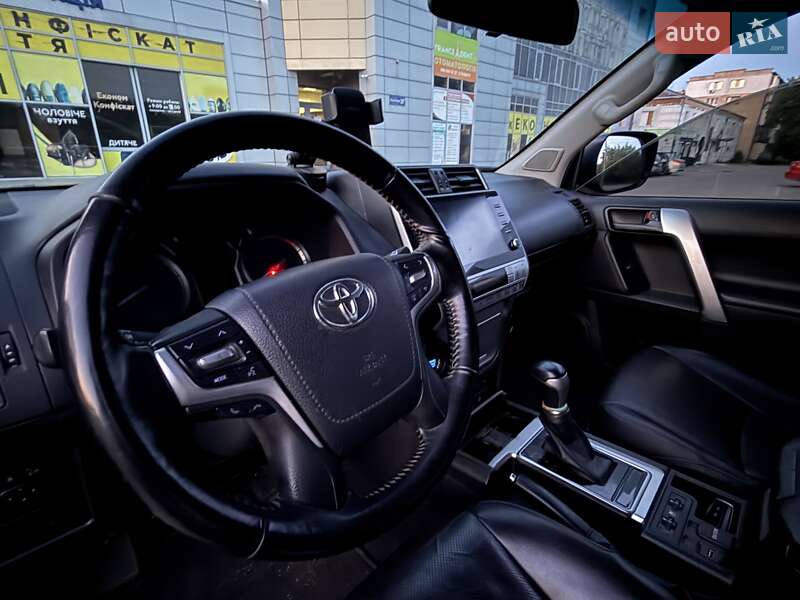 Внедорожник / Кроссовер Toyota Land Cruiser Prado 2021 в Бердичеве