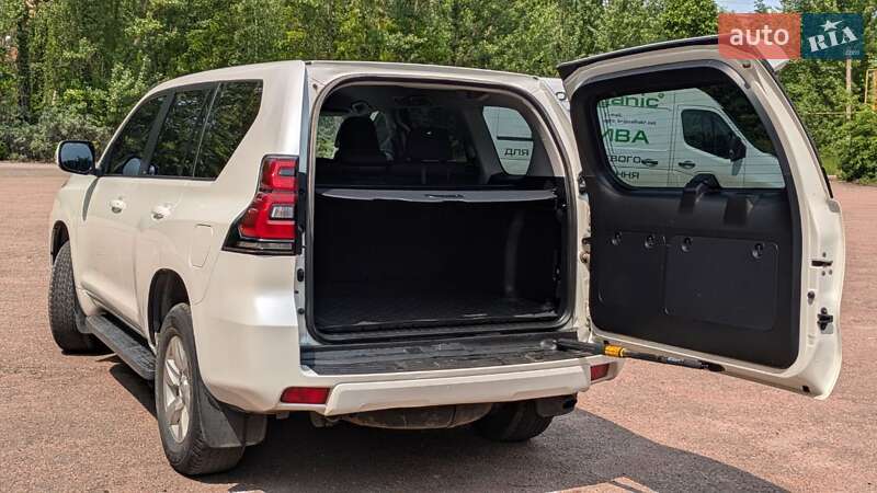Позашляховик / Кросовер Toyota Land Cruiser Prado 2019 в Бердичеві