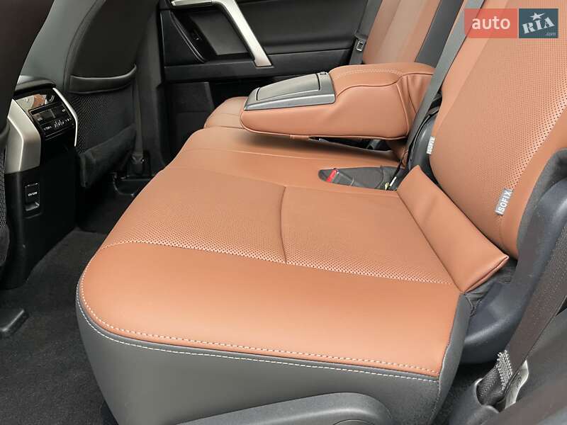 Внедорожник / Кроссовер Toyota Land Cruiser Prado 2021 в Виннице