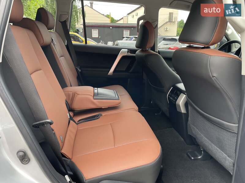 Внедорожник / Кроссовер Toyota Land Cruiser Prado 2021 в Виннице
