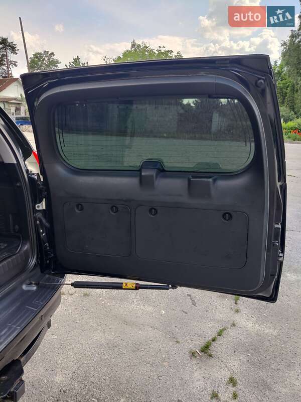 Внедорожник / Кроссовер Toyota Land Cruiser Prado 2010 в Фастове фото 28 Внедорожник / Кроссовер Toyota Land Cruiser Prado 2010 в Фастове