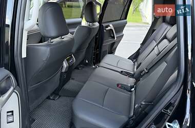 Внедорожник / Кроссовер Toyota Land Cruiser Prado 2022 в 