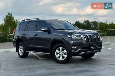 Внедорожник / Кроссовер Toyota Land Cruiser Prado 2019 в Киеве
