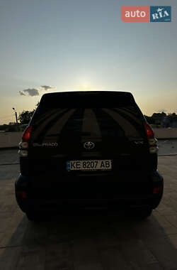 Позашляховик / Кросовер Toyota Land Cruiser Prado 2007 в 