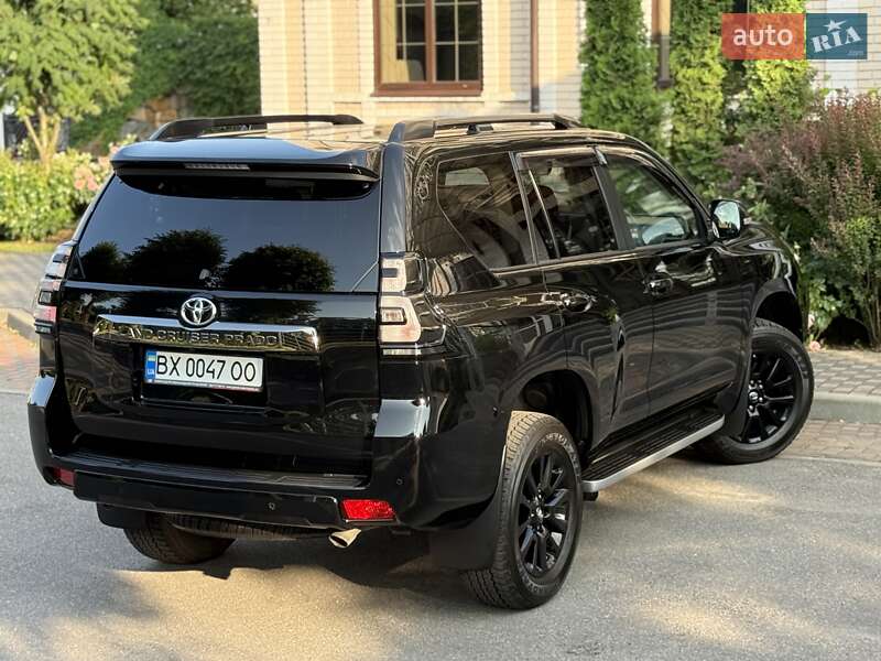Внедорожник / Кроссовер Toyota Land Cruiser Prado 2021 в Виннице