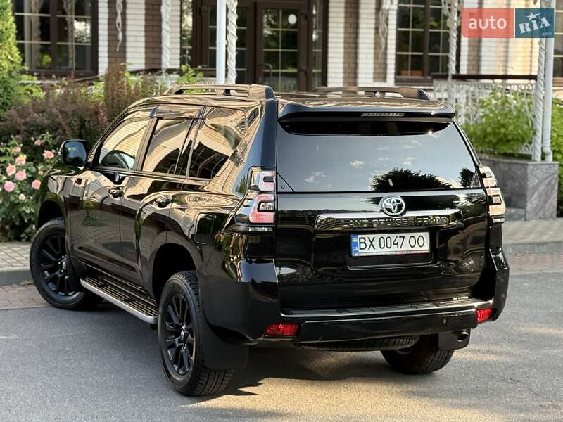 Внедорожник / Кроссовер Toyota Land Cruiser Prado 2021 в Виннице