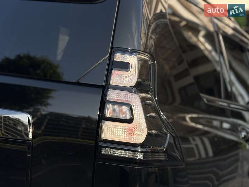 Внедорожник / Кроссовер Toyota Land Cruiser Prado 2021 в Виннице