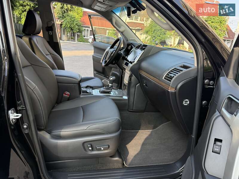 Внедорожник / Кроссовер Toyota Land Cruiser Prado 2021 в Виннице
