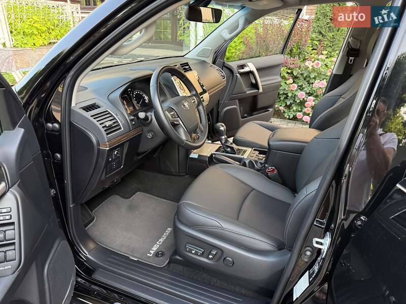 Внедорожник / Кроссовер Toyota Land Cruiser Prado 2021 в Виннице
