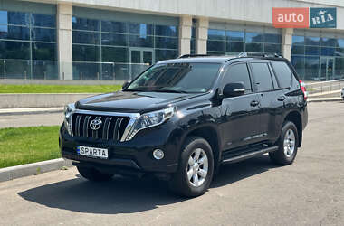 Позашляховик / Кросовер Toyota Land Cruiser Prado 2016 в Дніпрі