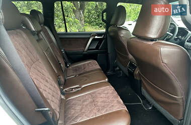 Позашляховик / Кросовер Toyota Land Cruiser Prado 2019 в 